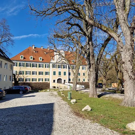Wohnen Am Wasserschloss Sandizell