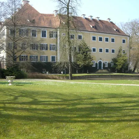 Wohnen Am Wasserschloss Sandizell Maison d'hôtes Schrobenhausen