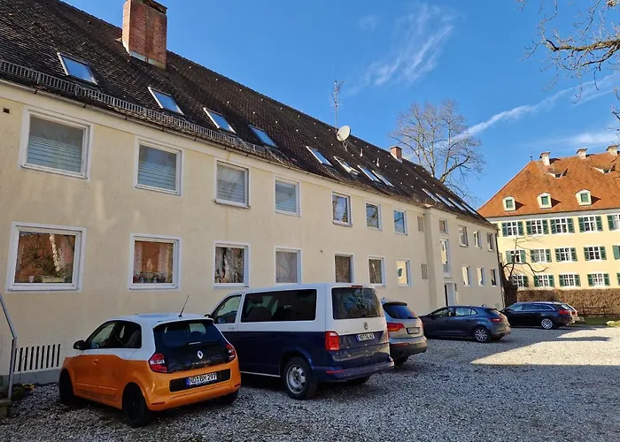 Wohnen Am Wasserschloss Sandizell Schrobenhausen