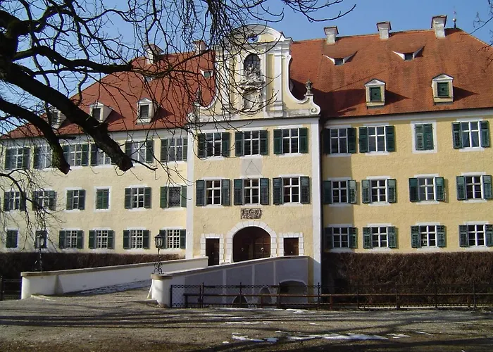 Wohnen Am Wasserschloss Sandizell Pensjonat 3*