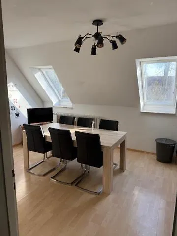 Pensjonat Wohnen Am Wasserschloss Sandizell 3*