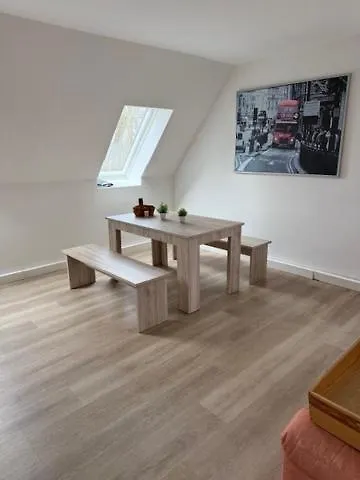 Wohnen Am Wasserschloss Sandizell Pensjonat 3*