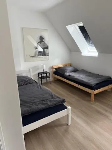Wohnen Am Wasserschloss Sandizell Pensjonat 3*