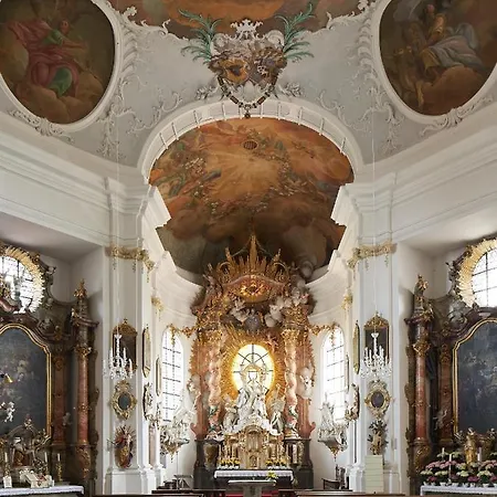 Wohnen Am Wasserschloss Sandizell בית הארחה שרובנהאוזן