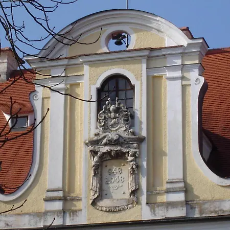 Wohnen Am Wasserschloss Sandizell 3* シュロベンハウゼン